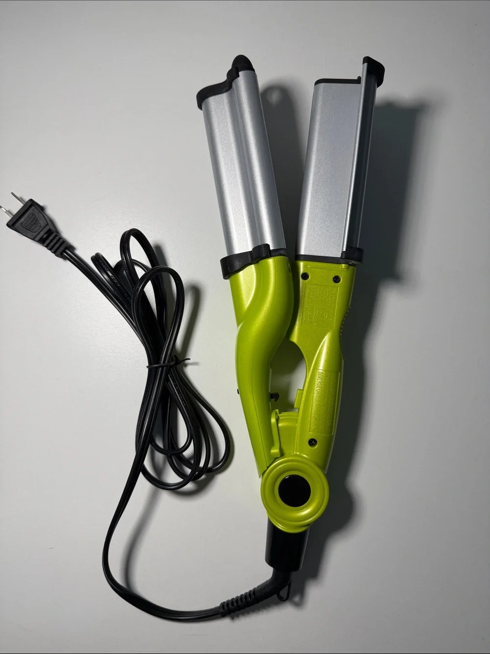 Bed Head Triple Barrel Hair Waver - Lime Green & Silver